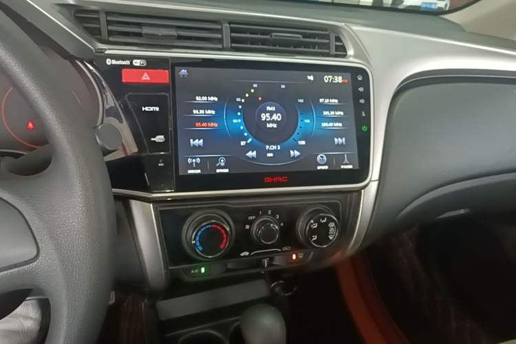 Used Honda City 2017 1.5L CVT Comfort Version Audio And AC Panel