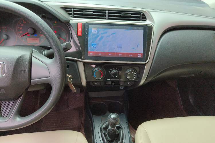 Used Honda City 2017 1.5L manual Comfort version Audio And AC Panel