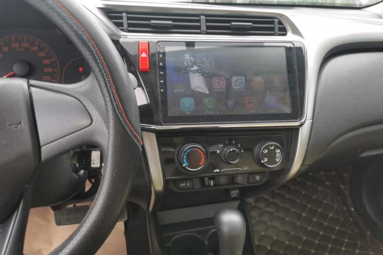 Used Honda City 2017 1.5L CVT Comfort Version Audio And AC Panel