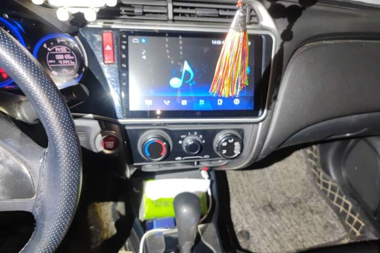 Used Honda City 2017 1.5L CVT Elite Edition Audio And AC Panel