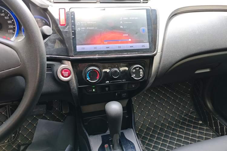 Used Honda City 2017 1.5L CVT Elite Edition Audio And AC Panel