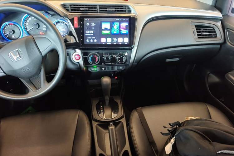 Used Honda City 2017 1.5L CVT Elite Edition Audio And AC Panel