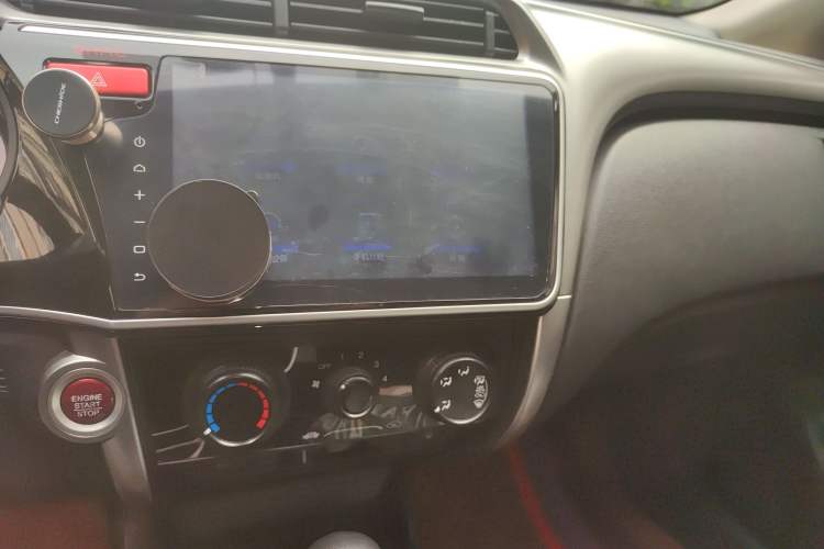 Used Honda City 2017 1.5L CVT Elite Edition Audio And AC Panel