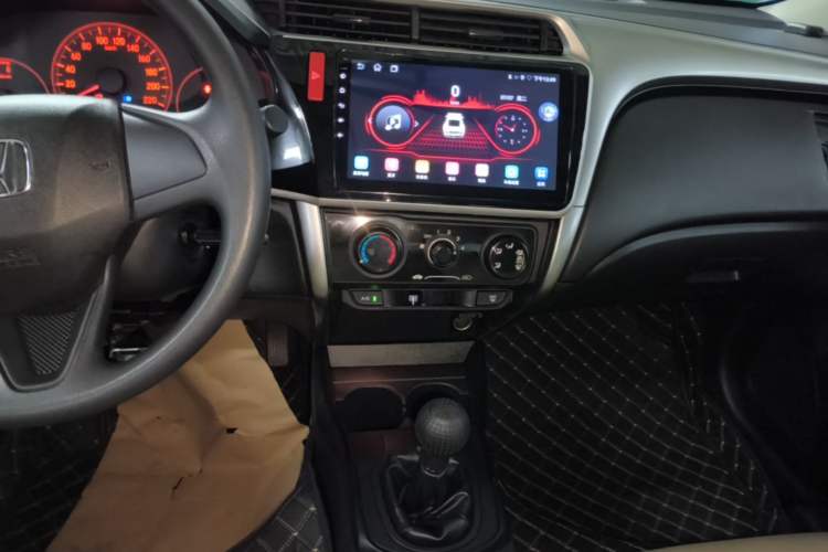 Used Honda City 2017 1.5L manual Comfort version Audio And AC Panel