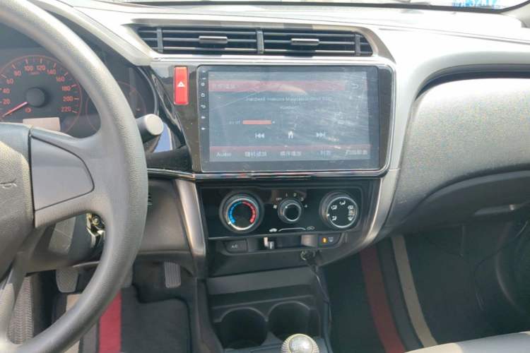 Used Honda City 2017 1.5L manual Comfort version Audio And AC Panel