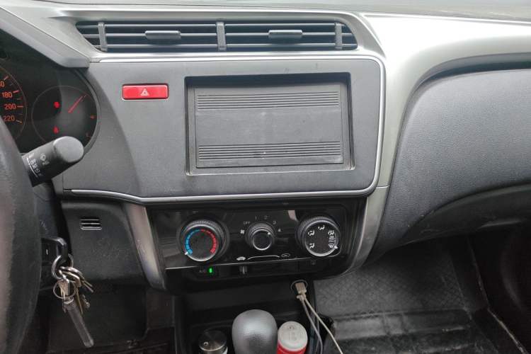 Used Honda City 2017 1.5L CVT Comfort Version Audio And AC Panel