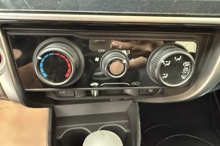 Used Honda City 2017 1.5L CVT Elite Edition Audio And AC Panel
