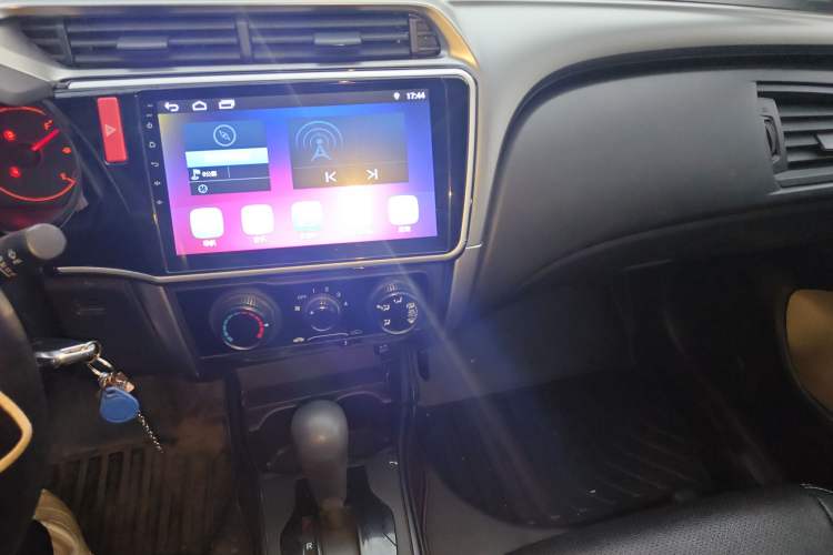 Used Honda City 2017 1.5L CVT Comfort Version Audio And AC Panel