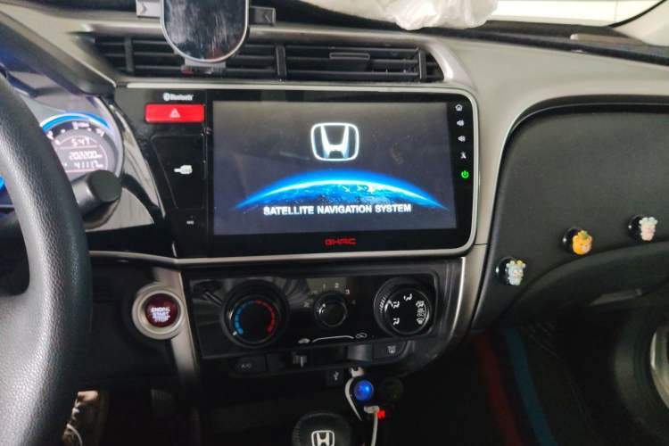 Used Honda City 2017 1.5L CVT Elite Edition Audio And AC Panel