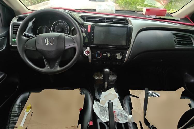 Used Honda City 2017 1.5L CVT Elite Edition Center Console