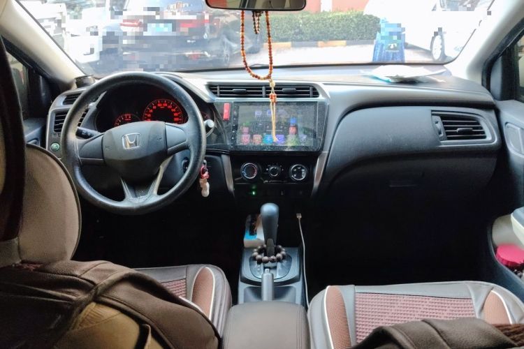 Used Honda City 2017 1.5L CVT Comfort Version Center Console