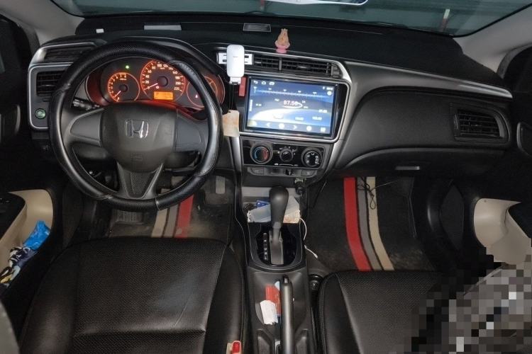 Used Honda City 2017 1.5L CVT Comfort Version Center Console