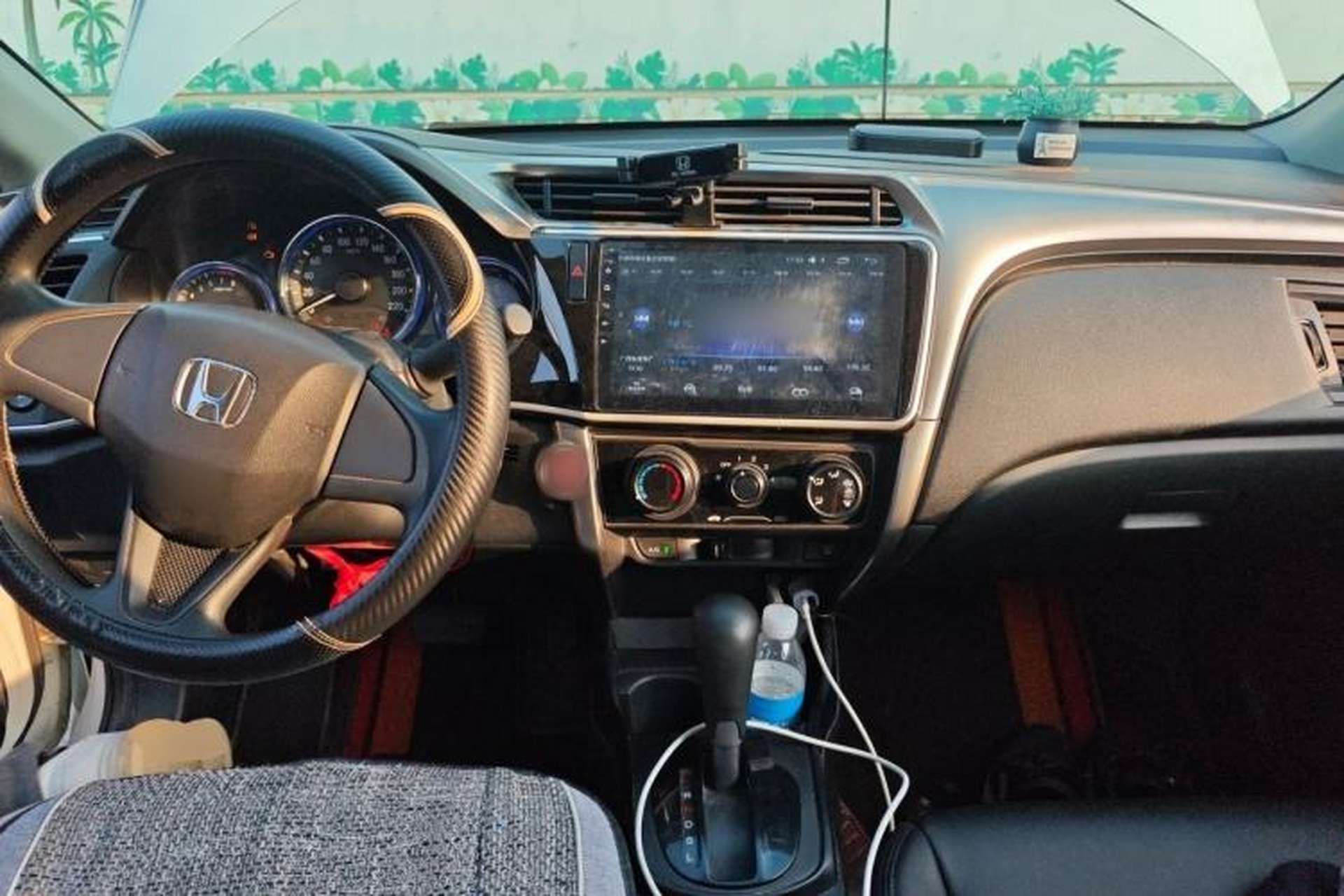 Used Honda City 2017 1.5L CVT Elite Edition Center Console