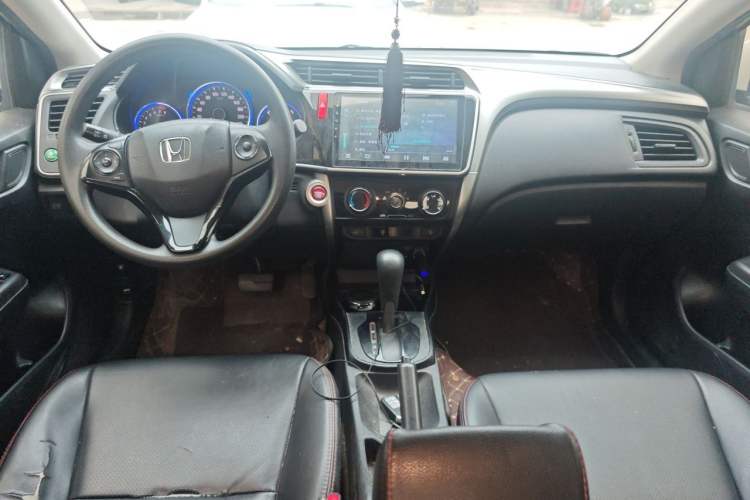 Used Honda City 2017 1.5L CVT Elite Edition Center Console