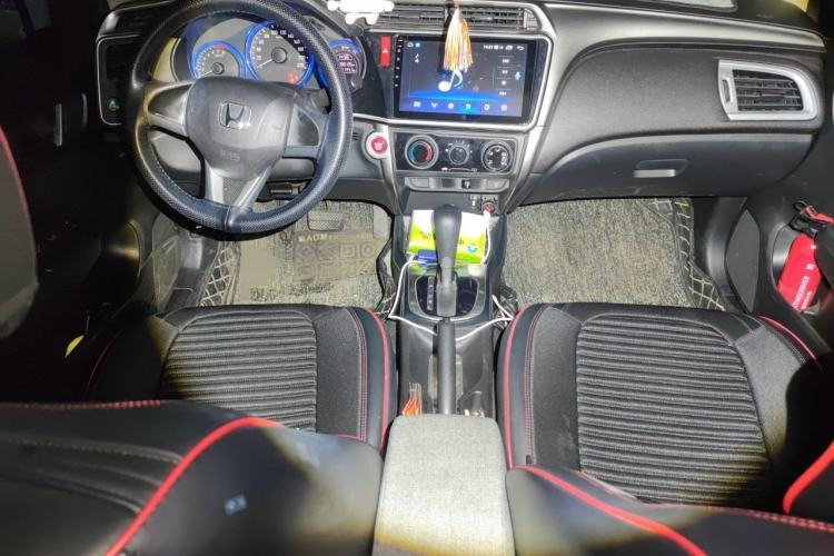Used Honda City 2017 1.5L CVT Elite Edition Center Console