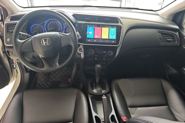Used Honda City 2017 1.5L CVT Elite Edition Center Console