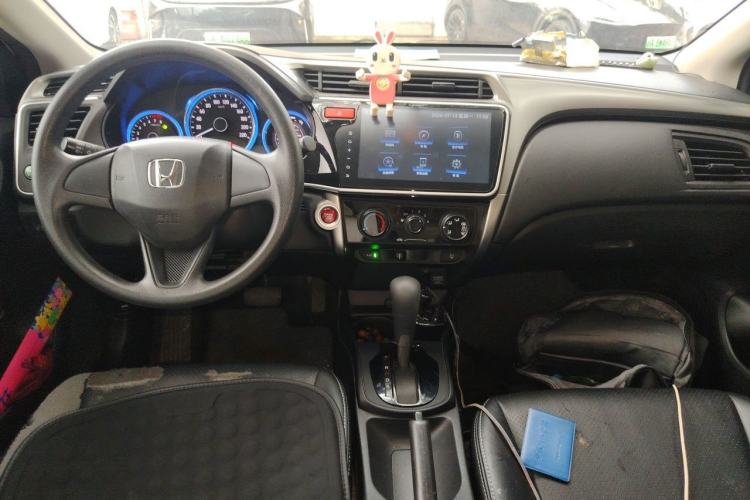 Used Honda City 2017 1.5L CVT Elite Edition Center Console