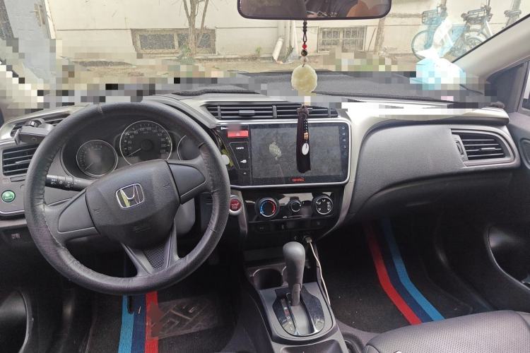 Used Honda City 2017 1.5L CVT Elite Edition Center Console