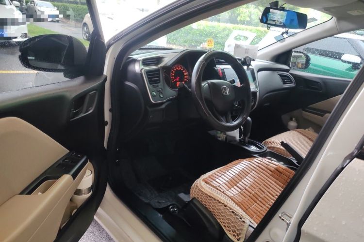 Used Honda City 2017 1.5L CVT Comfort Version Driver Seat