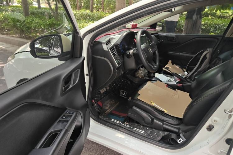 Used Honda City 2017 1.5L CVT Elite Edition Driver Seat