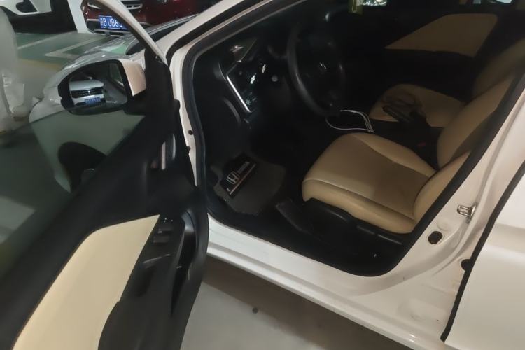 Used Honda City 2017 1.5L CVT Elite Edition Driver Seat