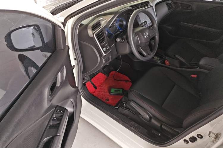 Used Honda City 2017 1.5L CVT Elite Edition Driver Seat