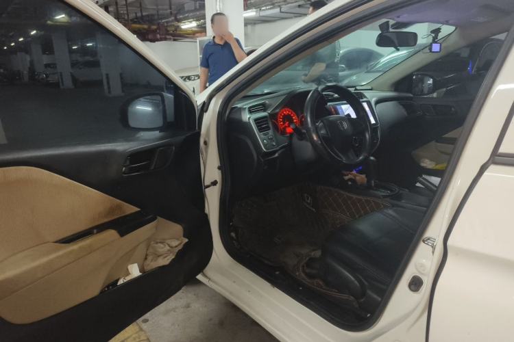 Used Honda City 2017 1.5L CVT Comfort Version Driver Seat