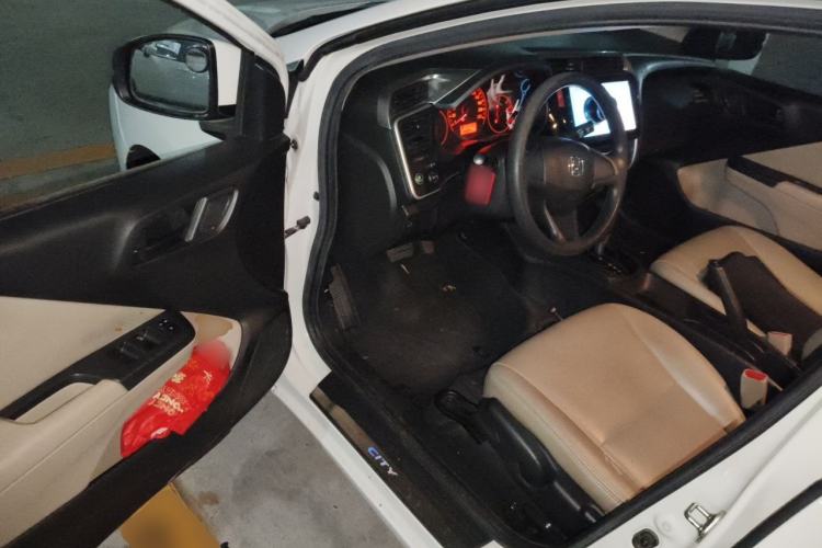 Used Honda City 2017 1.5L CVT Comfort Version Driver Seat