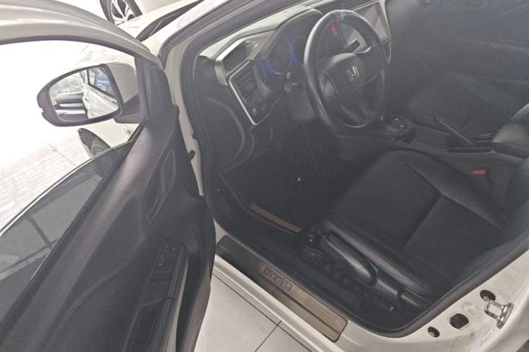 Used Honda City 2017 1.5L CVT Elite Edition Driver Seat