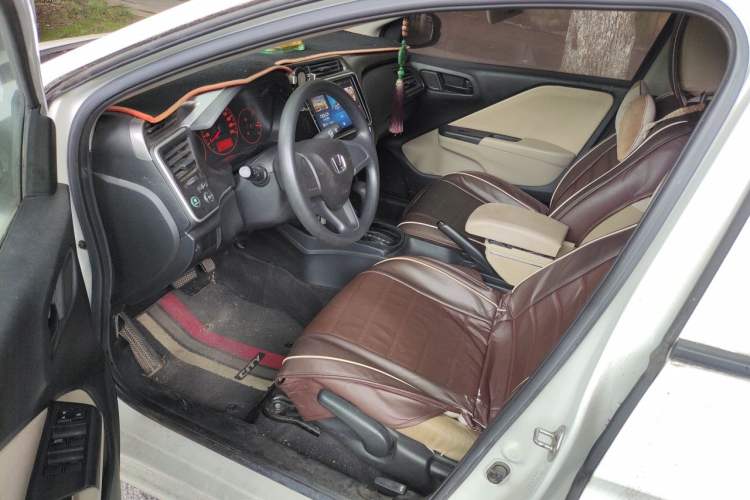 Used Honda City 2017 1.5L CVT Comfort Version Driver Seat