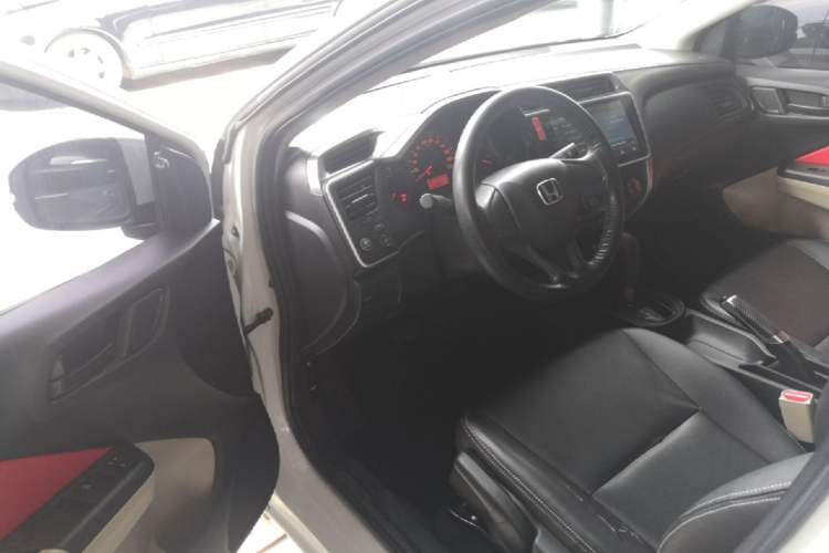 Used Honda City 2017 1.5L CVT Comfort Version Driver Seat