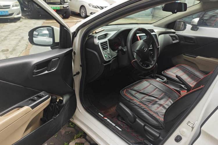 Used Honda City 2017 1.5L CVT Comfort Version Driver Seat