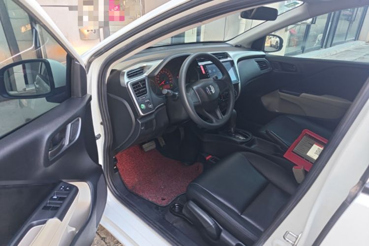 Used Honda City 2017 1.5L CVT Comfort Version Driver Seat