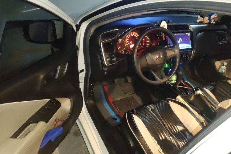 Used Honda City 2017 1.5L CVT Comfort Version Driver Seat