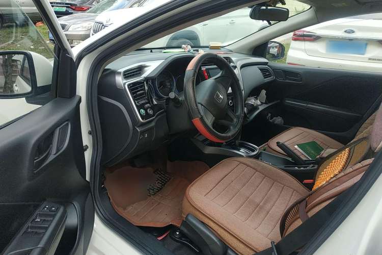 Used Honda City 2017 1.5L CVT Luxury Edition Driver Seat