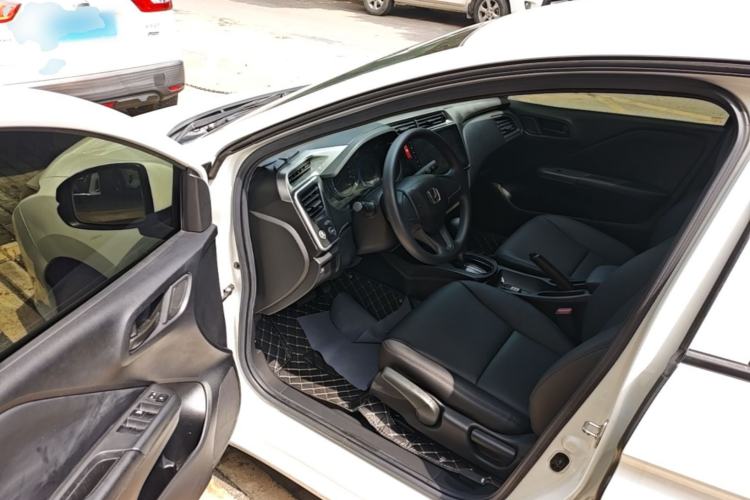Used Honda City 2017 1.5L CVT Elite Edition Driver Seat
