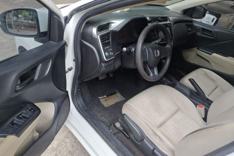 Used Honda City 2017 1.5L CVT Comfort Version Driver Seat