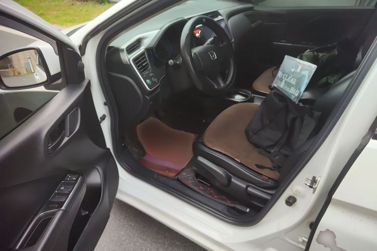 Used Honda City 2017 1.5L CVT Elite Edition Driver Seat