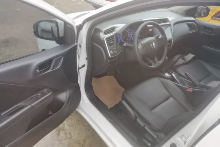 Used Honda City 2017 1.5L CVT Elite Edition Driver Seat