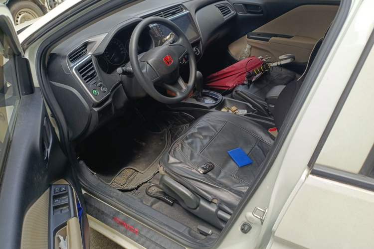 Used Honda City 2017 1.5L CVT Comfort Version Driver Seat