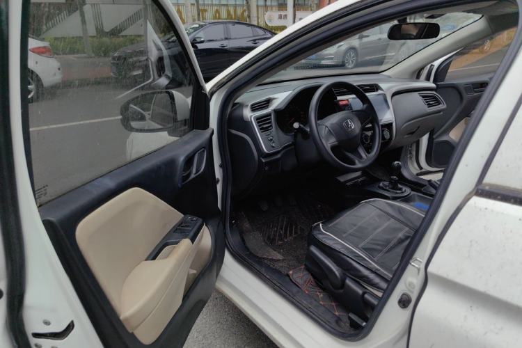 Used Honda City 2017 1.5L manual Comfort version Driver Seat