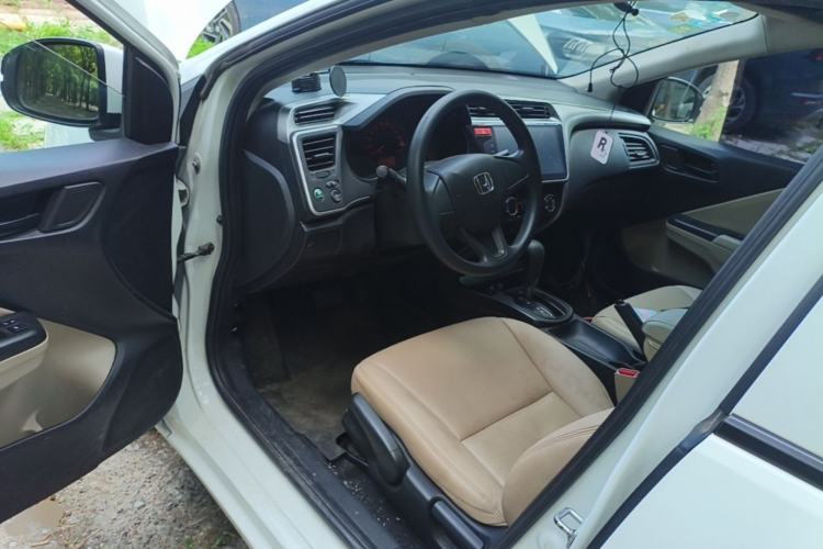 Used Honda City 2017 1.5L CVT Comfort Version Driver Seat
