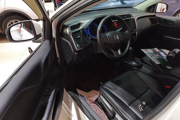 Used Honda City 2017 1.5L CVT Elite Edition Driver Seat