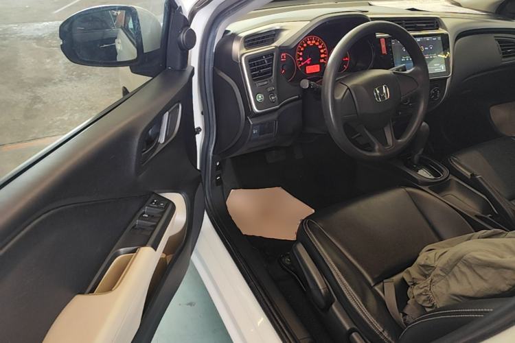Used Honda City 2017 1.5L CVT Comfort Version Driver Seat