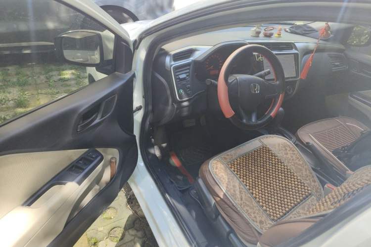 Used Honda City 2017 1.5L CVT Comfort Version Driver Seat