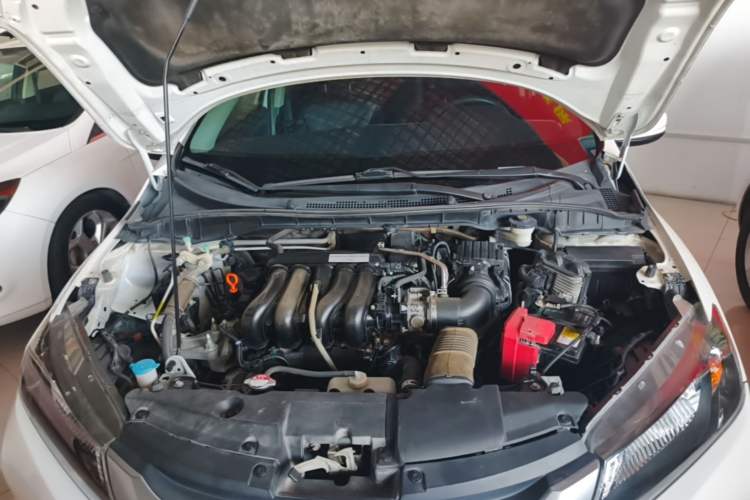 Used Honda City 2017 1.5L CVT Elite Edition Engine Bay