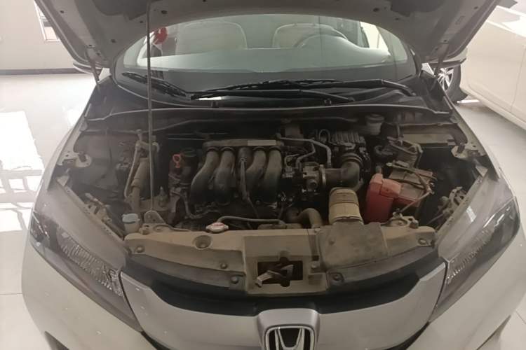Used Honda City 2017 1.5L CVT Comfort Version Engine Bay