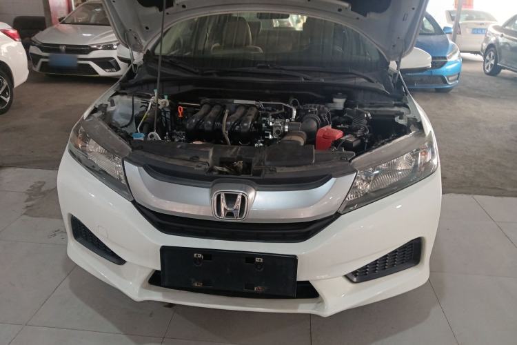 Used Honda City 2017 1.5L manual Comfort version Engine Bay