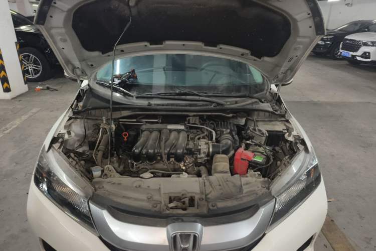 Used Honda City 2017 1.5L CVT Comfort Version Engine Bay