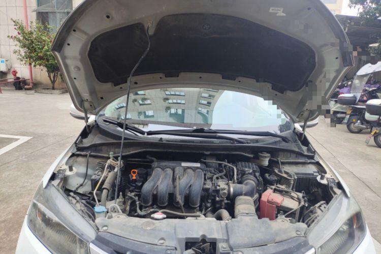 Used Honda City 2017 1.5L manual Comfort version Engine Bay